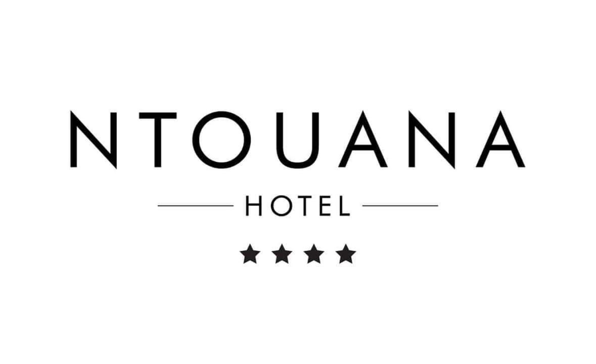 Ntouana Hotel 卡拉马塔 外观 照片